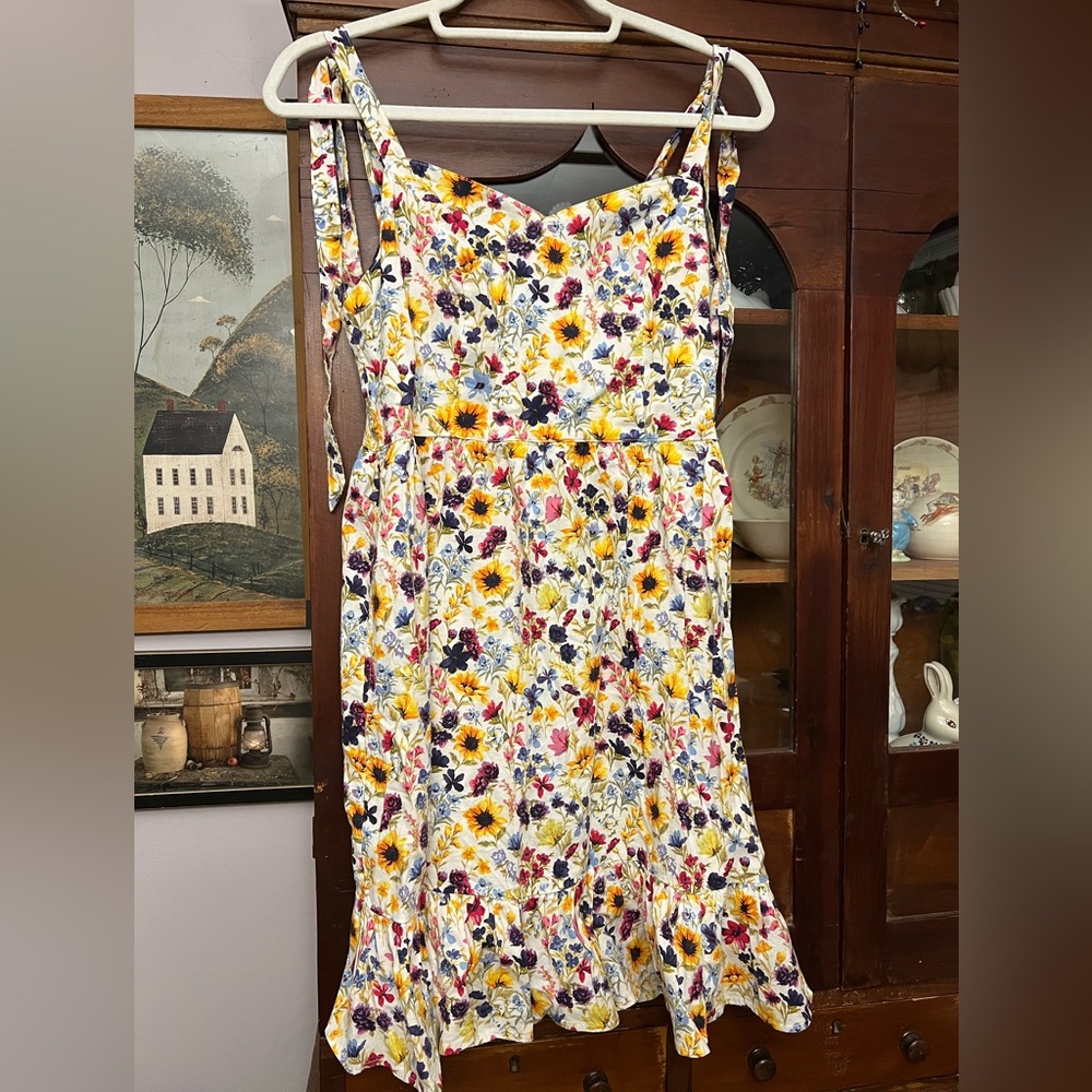 NWOT Old Navy sunflower print sundress size XS